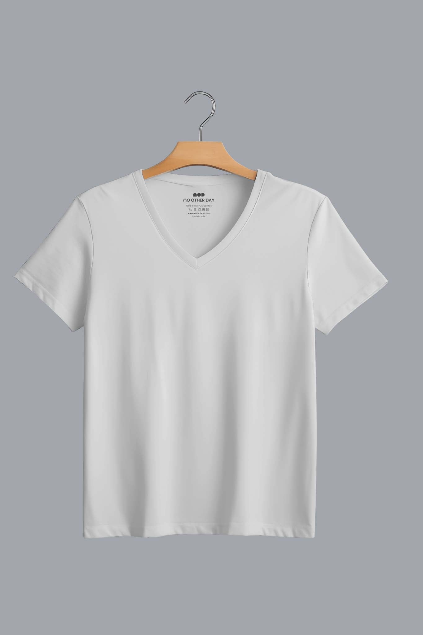 Men's Grey Heather Mist V Neck T-shirt 005