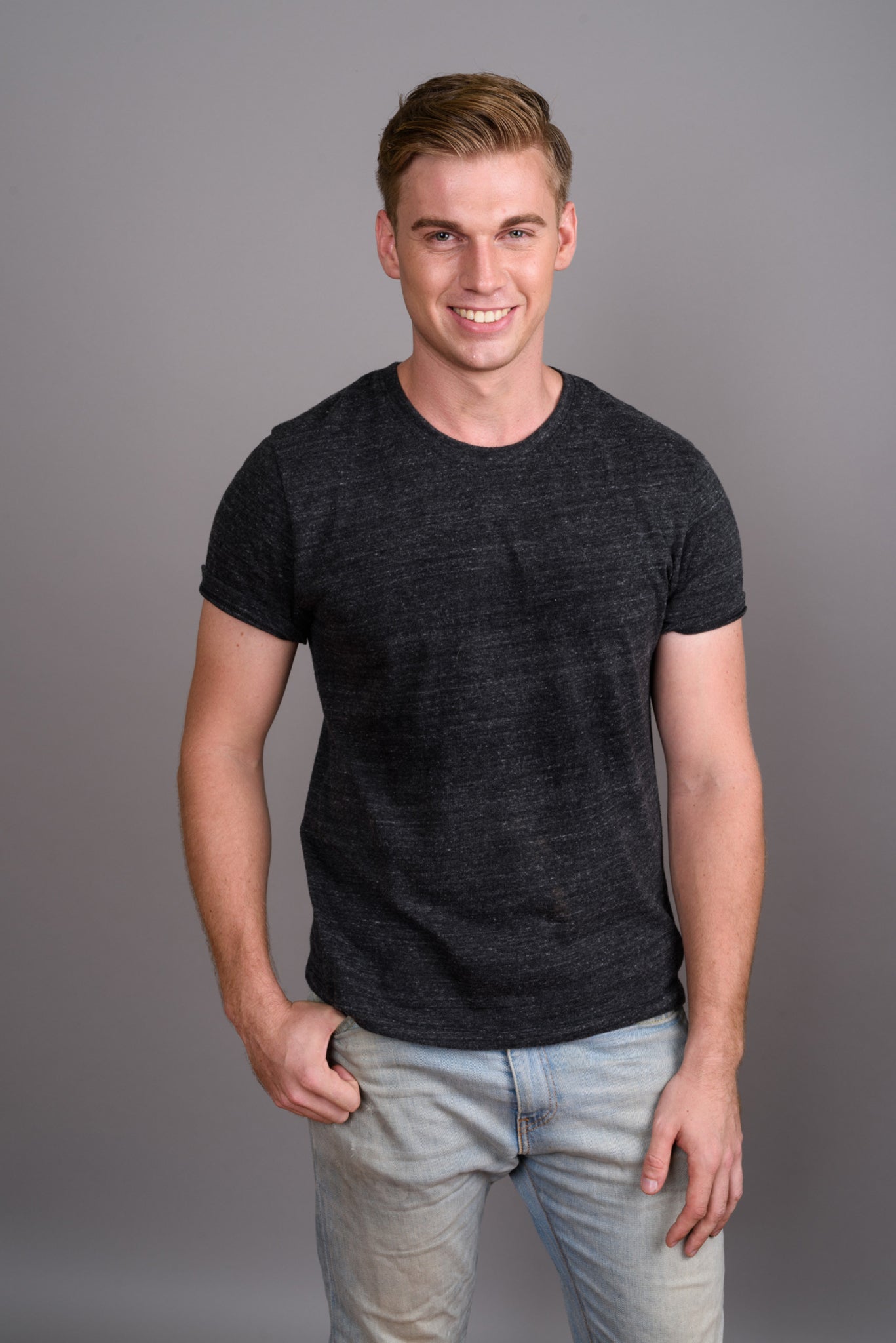 Men's Black Heather Plain T-shirt 002