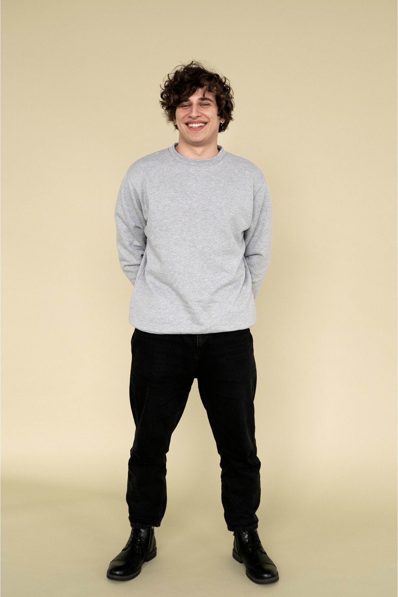 Men's Grey Heather Mist Sweatshirt 002