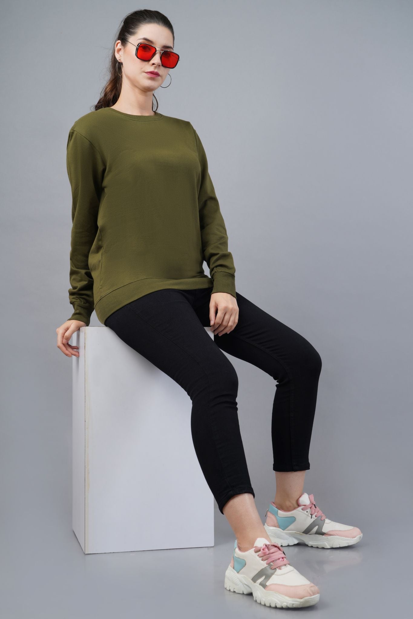 Women's Olive Green Sweatshirt 006