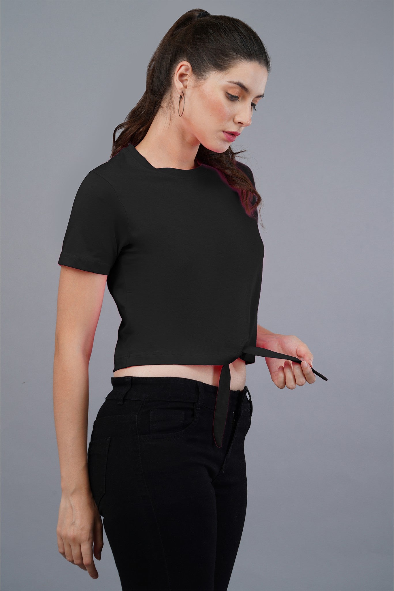 Women's Black Panther Knot Crop Top 004