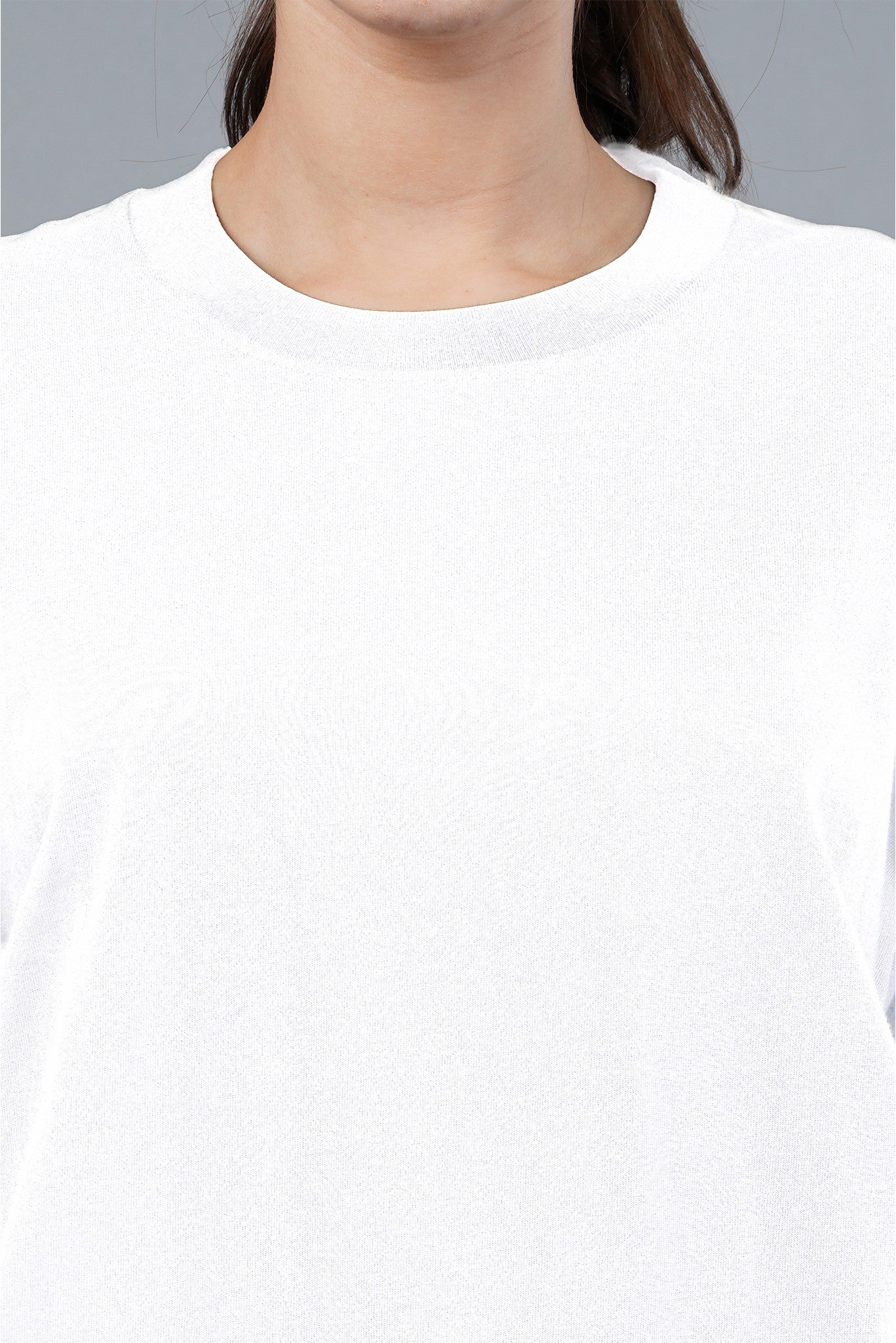 Women's White Elegance Oversized T-shirt 002